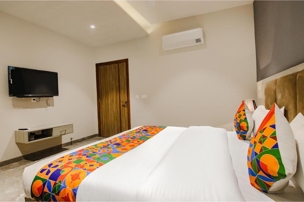 Fabhotel Prime K9 Grand Ludhiana Bagian luar foto