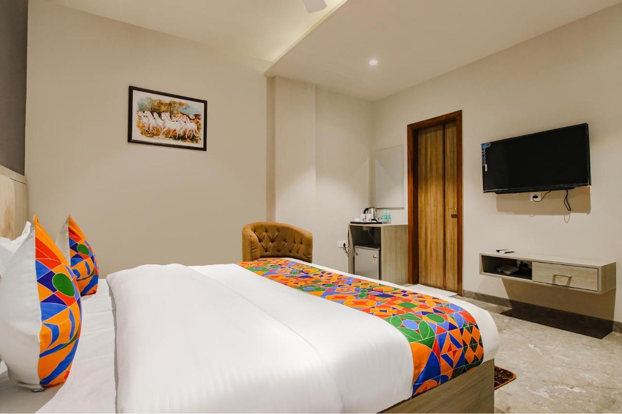 Fabhotel Prime K9 Grand Ludhiana Bagian luar foto
