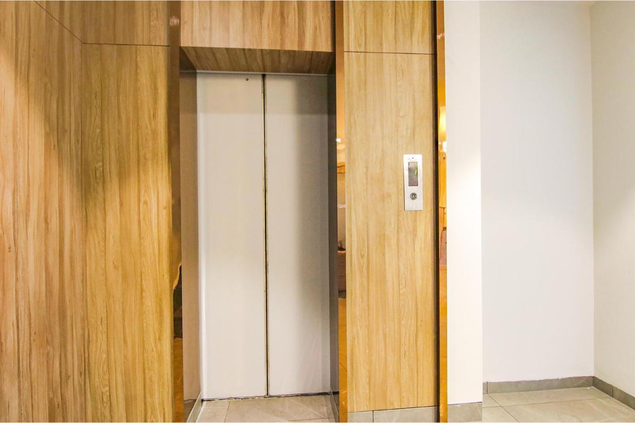 Fabhotel Prime K9 Grand Ludhiana Bagian luar foto